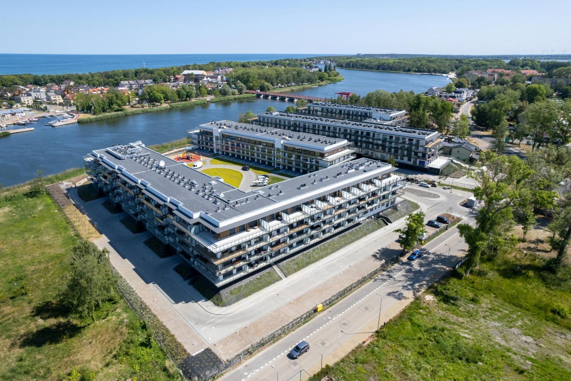 Dziwnow Luxurious Apartment No1 By The River By Renters Prestige 外观 照片